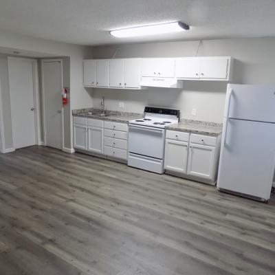 316 Millspaugh, Apt. 32 (6)