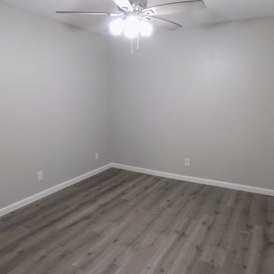 316 Millspaugh, Apt. 32 (12)