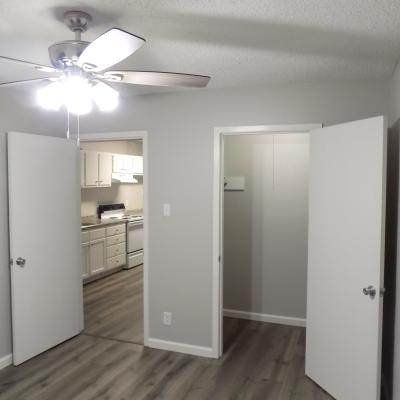 316 Millspaugh, Apt. 32 (15)