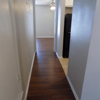 302 N Main St., Apt 06 (3)