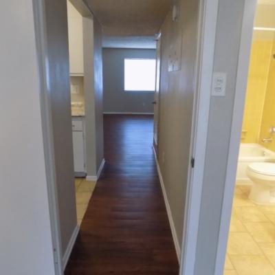 302 N Main St., Apt 06 (13)