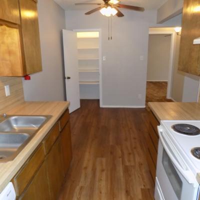 409 Pulliam St, Apt 103 (9)