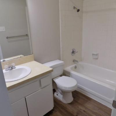 407 Pulliam St, Apt 120 (13)