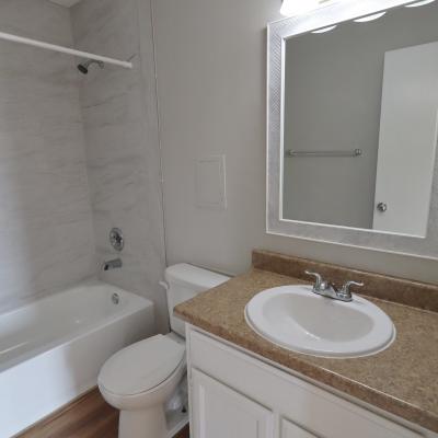 302 N Main St., Apt 17 (13)