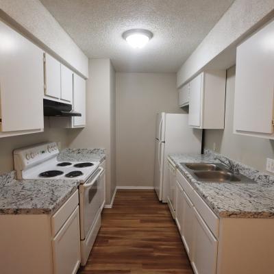 302 N Main St., Apt 22 (5)