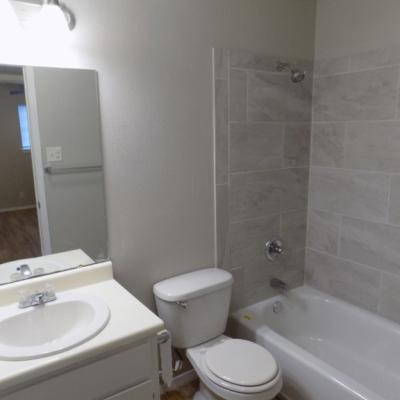302 N. Main St., Apt. 24 (9)