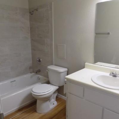 302 N. Main St., Apt. 24 (13)