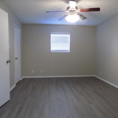302 N. Main St., Apt. 31 (10)