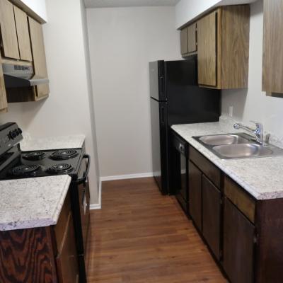 302 N Main St., Apt 32 (8)
