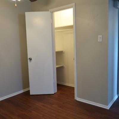 302 N Main St., Apt 32 (13)