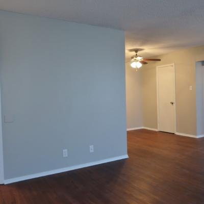 302 N Main St., Apt 32 (3)