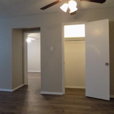 302 N Main St., Apt 33 (6)