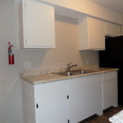 302 N Main St., Apt 33 (9)