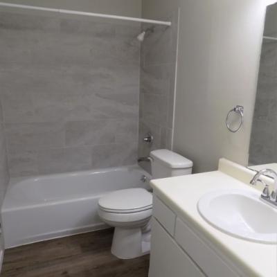 302 N Main St., Apt 33 (14)