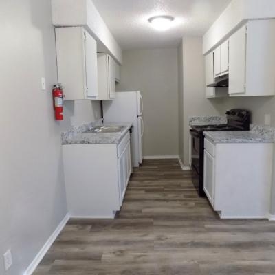 302 N Main St., Apt 34 (6)