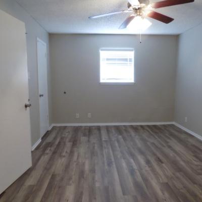 302 N Main St., Apt 34 (11)