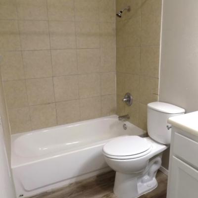 302 N Main St., Apt 34 (14)