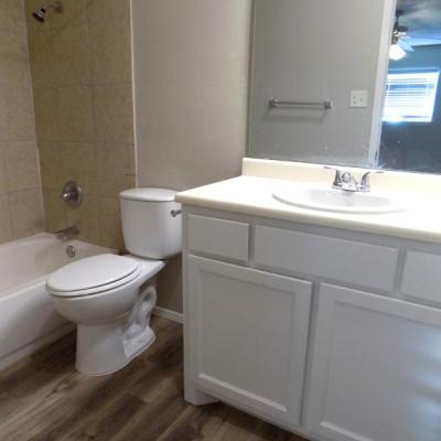 302 N Main St., Apt 34 (15)