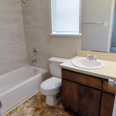 302 N Main, Apt 41 (15)