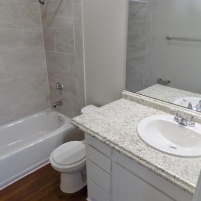 302 N. Main St., Apt. 12 (10)
