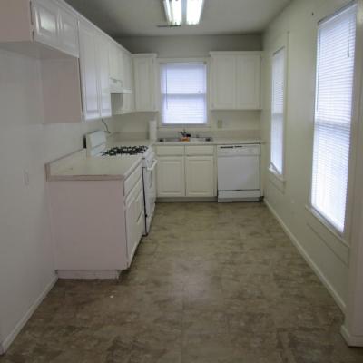 2117 San Antonio (4)