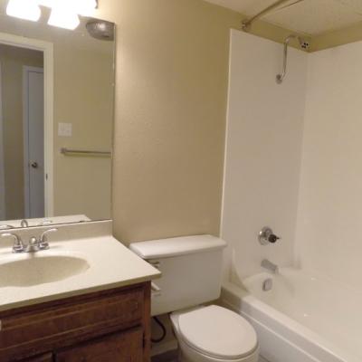 2644 Sunset Dr, Apt C (21)