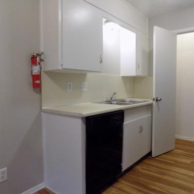 737 N. Bishop St. (7)