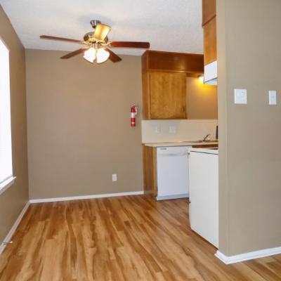711 N. Bishop St., Apt 711 (5)