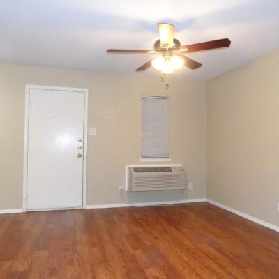 811 Knickerbocker Rd., Apt 819 B (2)